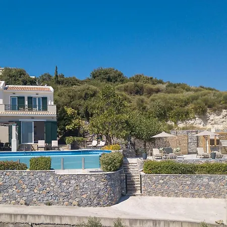 Keano Villa, Impeccable Panoramic Views, By Thinkvilla *