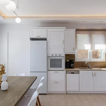 Vila Keano Villa, Impeccable Panoramic Views, By Thinkvilla Agia Paraskevi (Rethymno)